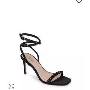 Jewel Badgley Mischka Elegant Black Strappy Heels